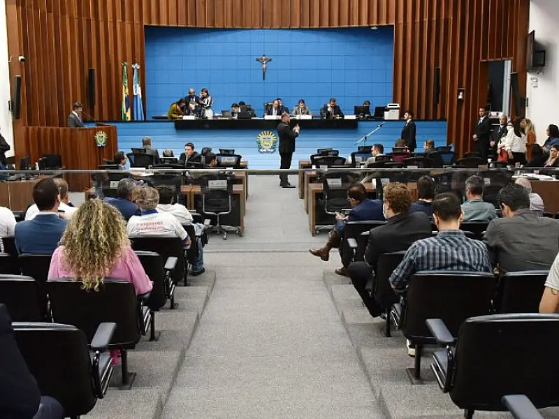 Deputados devem votar cinco projetos na sessão plenária desta quarta-feira