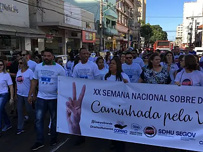 Semed participa de caminhada de conscientização e combate às drogas