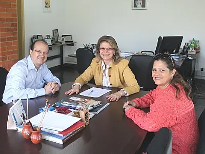Presidente da Sanesul visita Fundação de Turismo