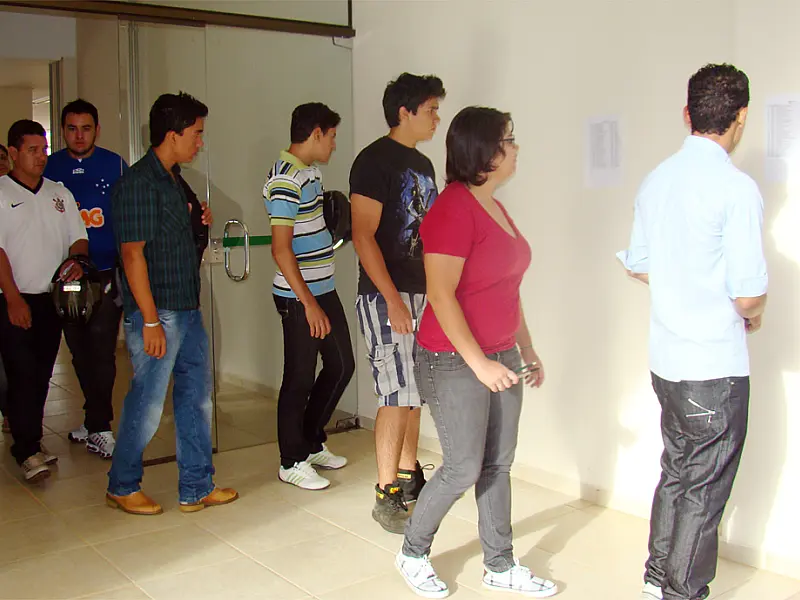 Processo seletivo de curso superior da FatecSenai atrai dezenas de candidatos