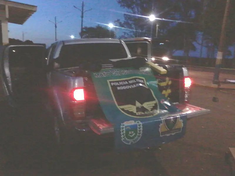 PMR apreende Hilux com mais de uma tonelada de maconha