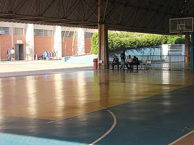 Quase no fim do horário de votação, apenas quatro pessoas foram presas