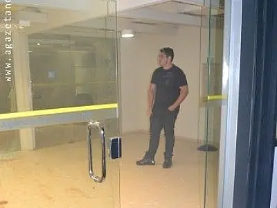 Agência de banco é invadida e policial é feito de refém em Aral Moreira