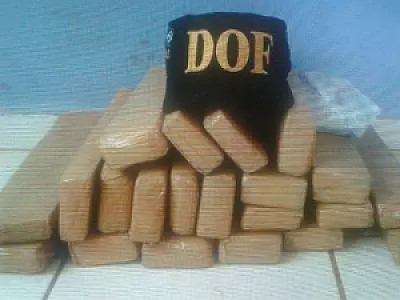 DOF apreende 15 kg de maconha em ônibus na MS-289