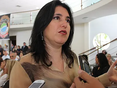 Simone afirma que André é o nome mais forte do partido para disputar vaga ao Senado