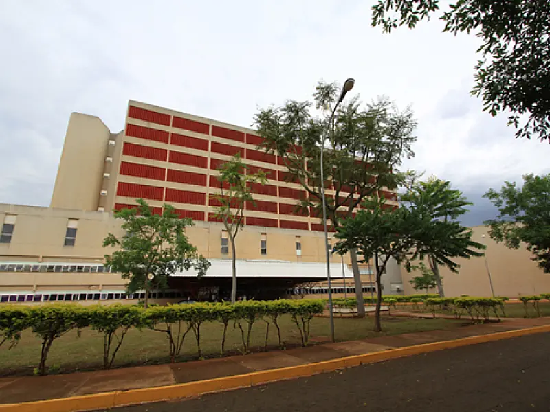 Governador entrega obras de ampliação e participa de comemoração do HRMS