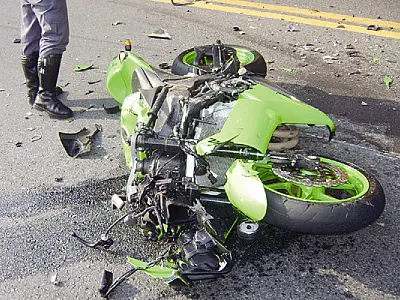 Mortes por acidente de moto triplicam em 9 anos