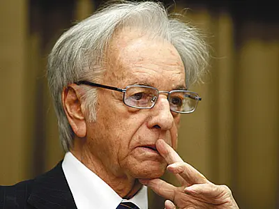 Ex-presidente da República Itamar Franco morre aos 81 anos