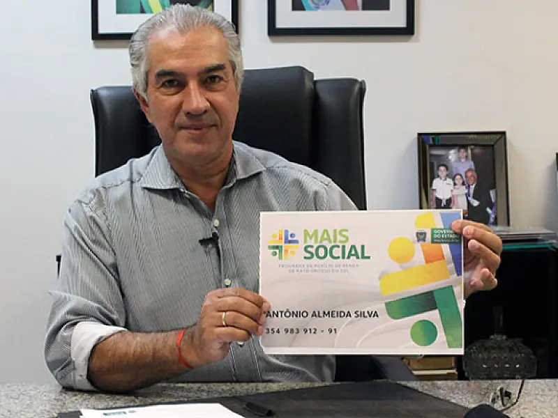 Governador assina lei que cria o programa "Mais Social", que irá beneficiar 100 mil famílias carente
