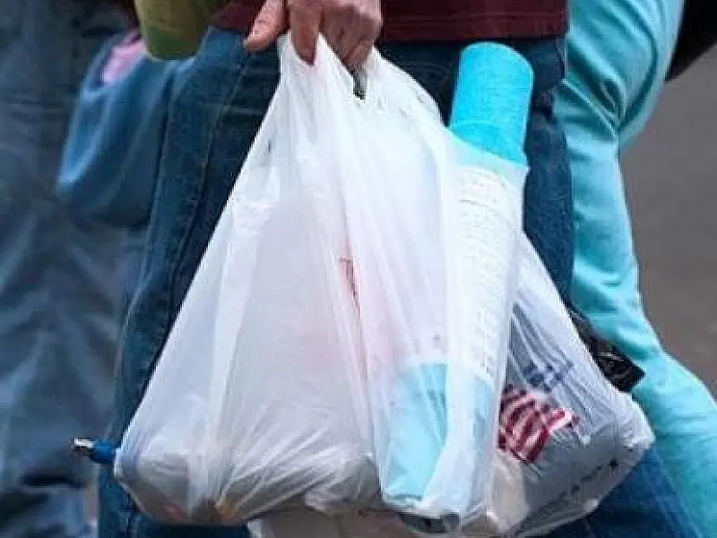Comerciantes e Semadur discutem uso de sacolas plásticas