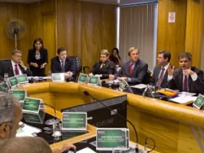 Nelsinho ministra palestra no Ministério da Previdência a convite de Garibaldi Alves