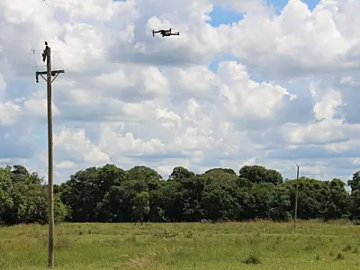Para prevenir incêndios no Pantanal, Agems intensifica inspeções das redes rurais de energia em MS