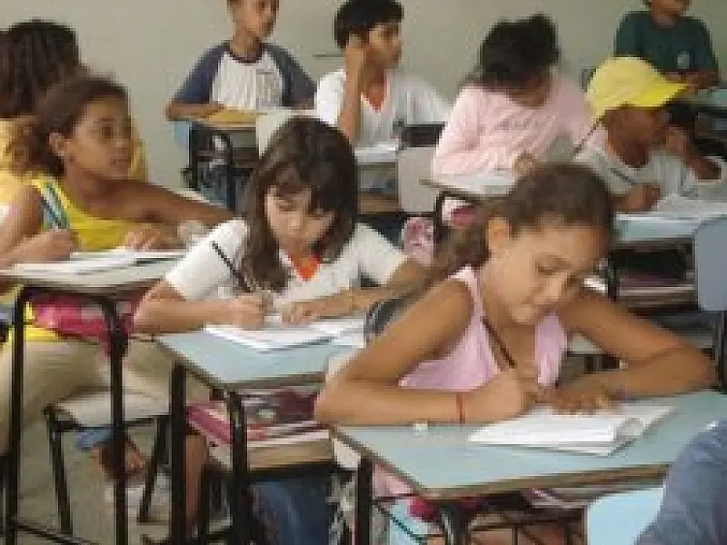 Americanas visitam cinco escolas públicas da Capital