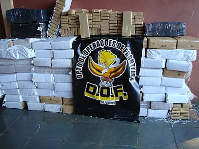 DOF apreende 1.368 kg de maconha em veículo