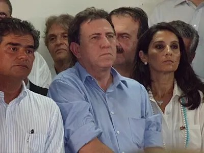 Giroto tem candidatura lançada pelo PMDB e Siufi pede a palavra para mostrar apoio