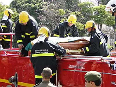 Corpo de Itamar Franco é velado em Belo Horizonte