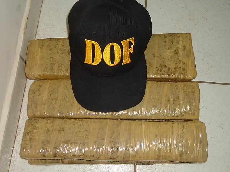 Policiais apreendem 7 quilos de maconha que iria para Ribeirão Preto