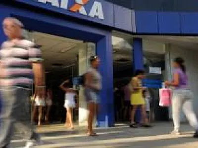 PF desarticula organização suspeita de desviar milhões da CEF