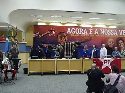 Convenção do Partido dos Trabalhadores lota Câmara Municipal