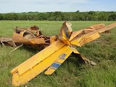 Piloto fica ferido em queda de avião agrícola em MT