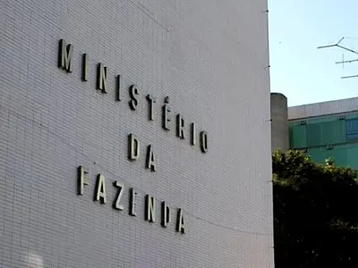 Governo envia projeto para encerrar ano com déficit primário de R$ 96,7 bilhões
