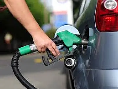 Preço médio da gasolina ficou 2,33% mais barato nesta semana na Capital