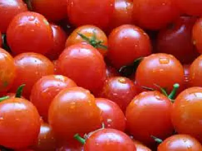 Tomate fica 30,44% mais caro e eleva preço da Cesta Básica