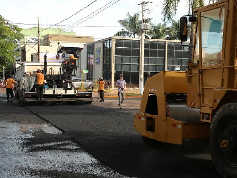 Com investimentos de R$ 22 mi, principais avenidas de Dourados são recapeadas e uma já está concluída