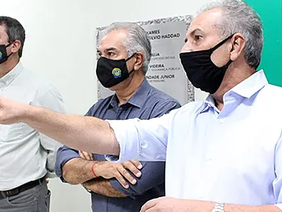 Governador assina ordem de serviço para 15 obras em agências do Detran-MS
