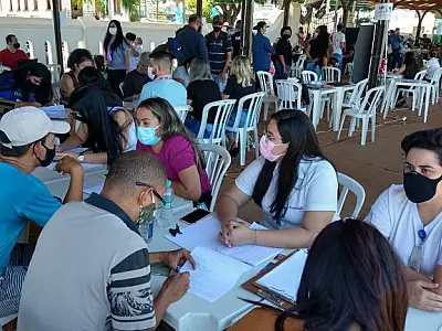 PREFEITURA PROMOVE 2° EDIÇÃO DA ESTAÇÃO MAIS EMPREGO E OPORTUNIZA 1000 VAGAS DE EMPREGO
