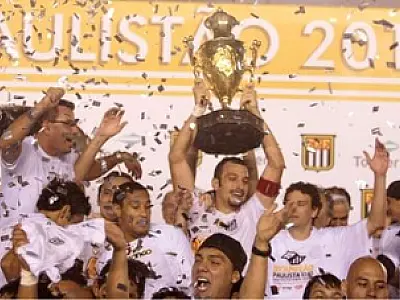 Santos vence Corinthians e leva o Paulista pela 19ª vez