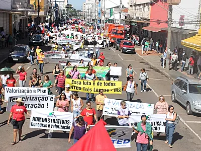 Manifestações por melhorias nos serviços públicos marcaram 2013
