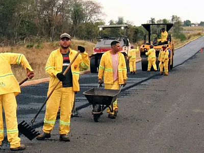 Bonito: pavimentação da Estrada do 21 chega aos 6 quilômetros finais