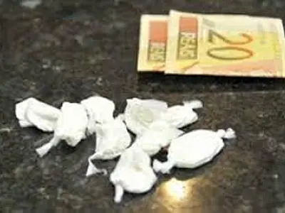 PM realiza prisão de traficante de drogas