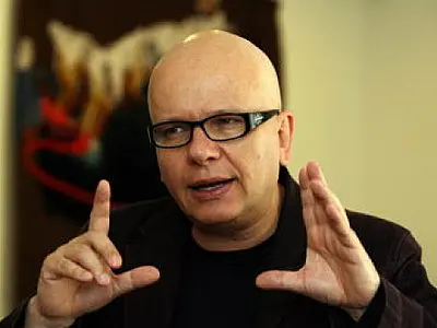 Marcelo Tas participa de seminário para jornalistas na Capital