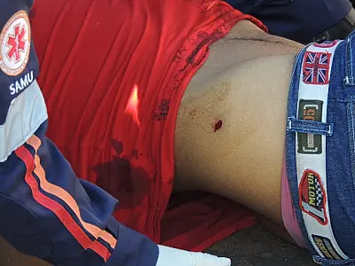 Jovem é assassinado na frente de sua casa nesta tarde em Três Lagoas