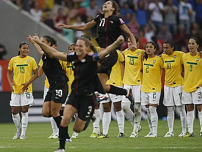 Seleção feminina de futebol está fora da copa