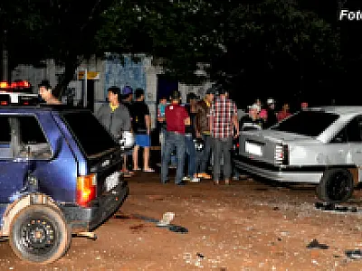 Acidente deixa duas pessoas gravemente feridas em Fátima do Sul