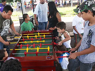 Domingo na Avenida comemora Dia dos Pais