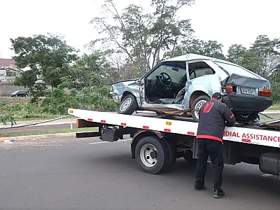 Dois acidentes foram registrados na Via Park nesta manhã