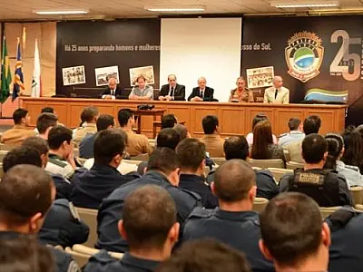 Segunda-feira continua a capacitação do Curso Crack é Possível Vencer
